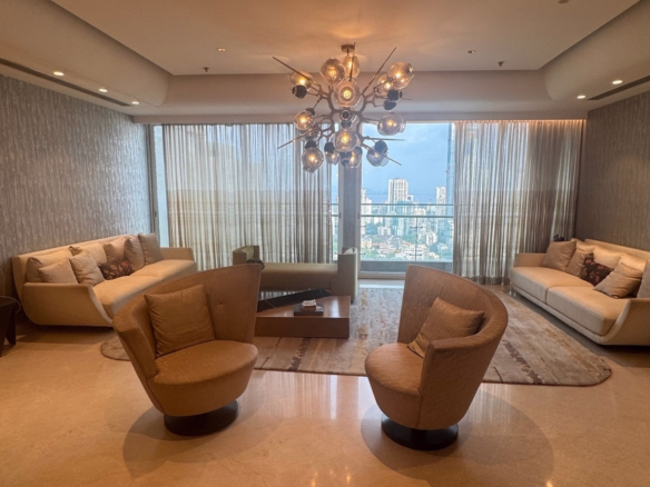 Fully Furnished 5 BHK with Servant Rooms in Byculla West, South Mumbai