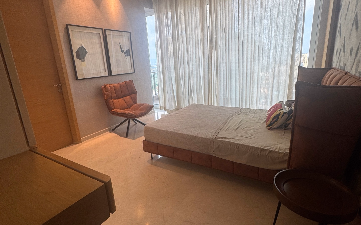 Fully Furnished 5 BHK with Servant Rooms in Byculla West, South Mumbai