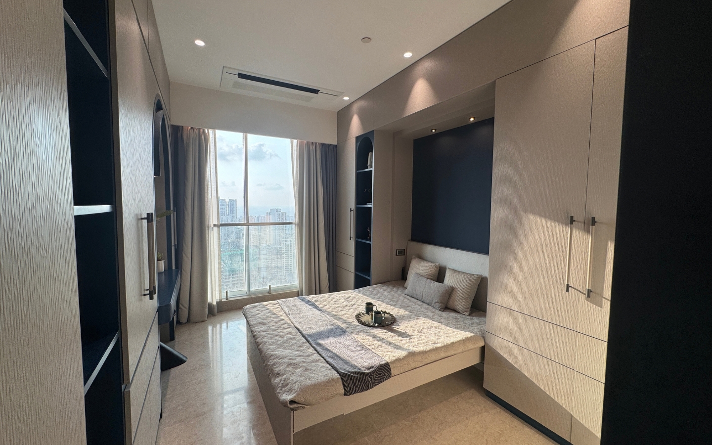 Ready-to-Move 3 BHK Luxury Apartment in Byculla West, South Mumbai 03 Ready-to-Move 3 BHK Luxury Apartment in Byculla West, South Mumbai
