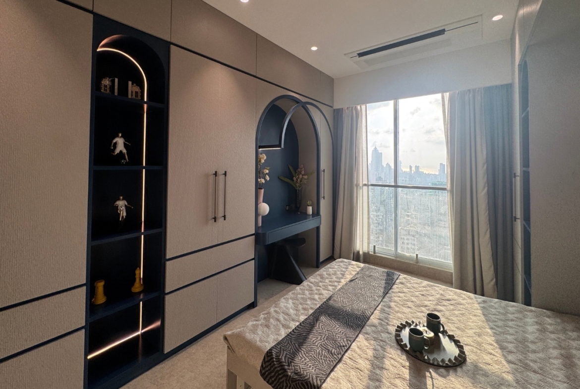 Ready-to-Move 3 BHK Luxury Apartment in Byculla West, South Mumbai