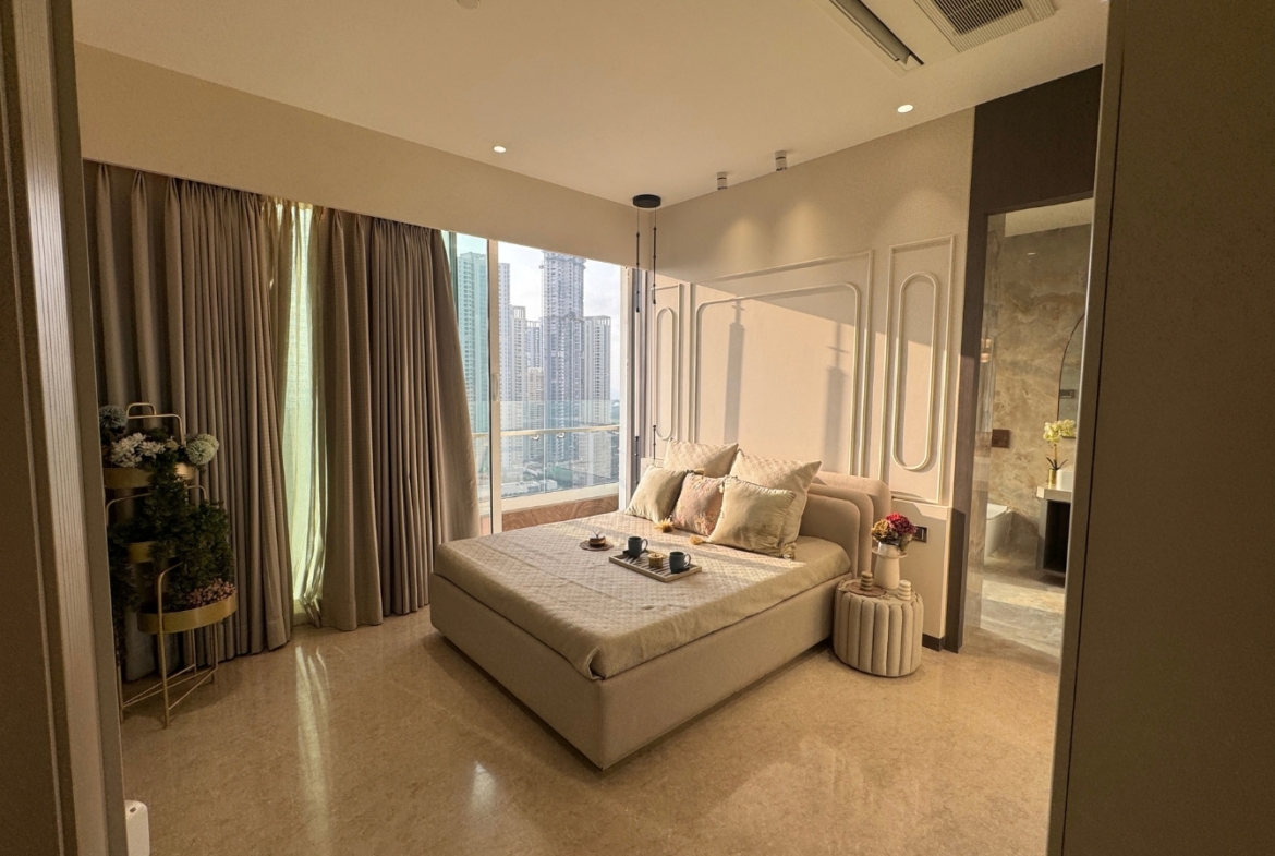 Ready-to-Move 3 BHK Luxury Apartment in Byculla West, South Mumbai