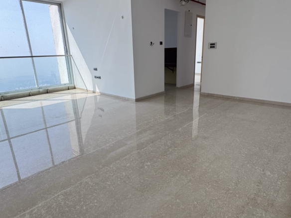 3 BHK for rent in Monte South, Byculla West - living room with city view